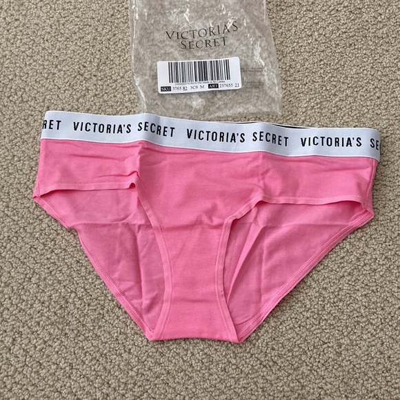 Victoria's Secret Intimates & Sleepwear New Victorias Secret Logo Pink Hiphugger Panties